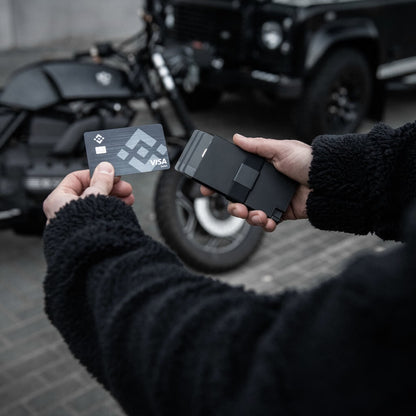Ekster Cardholder - VIP Offer