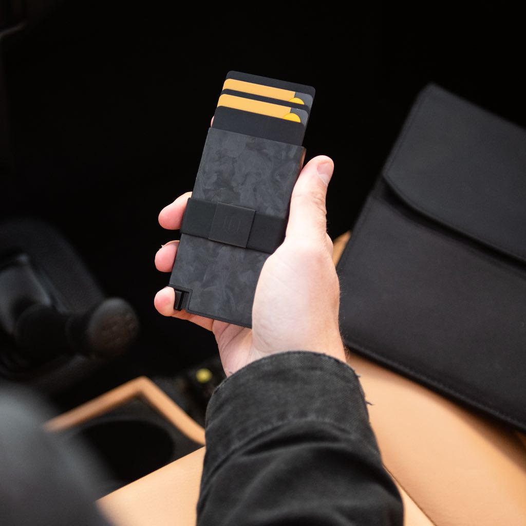 Ekster Cardholder - VIP Offer