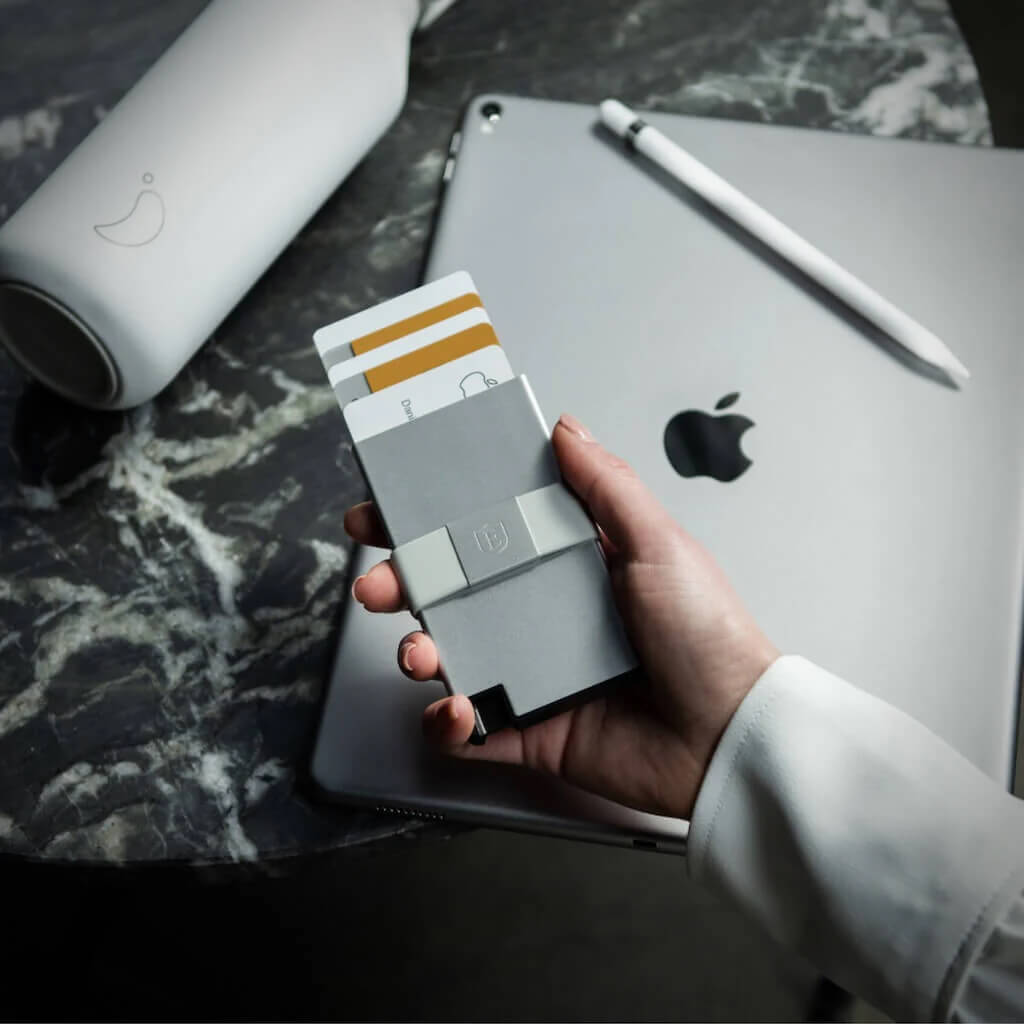 Ekster Cardholder